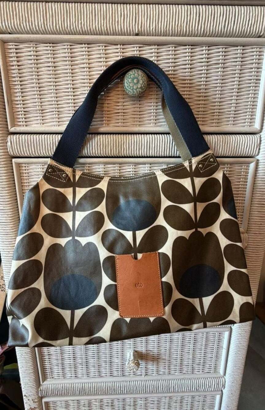 Orla Kiely etc. Signature Stem Print Canvas Shoulder Bag
